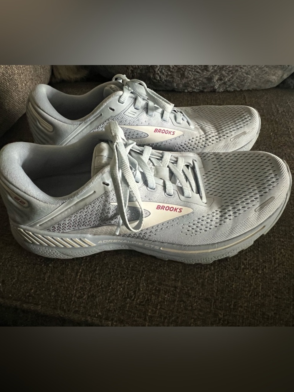 Brooks Adrenaline GTS 22 Sneakers Blue Athletic Running Shoes Womens 10